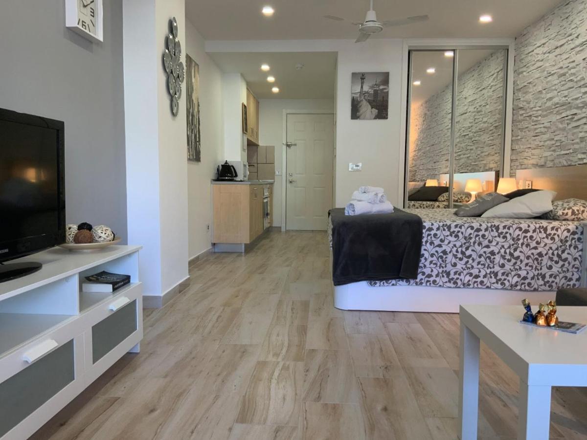Boutique Apartment 洛斯克里斯蒂亚诺斯 外观 照片
