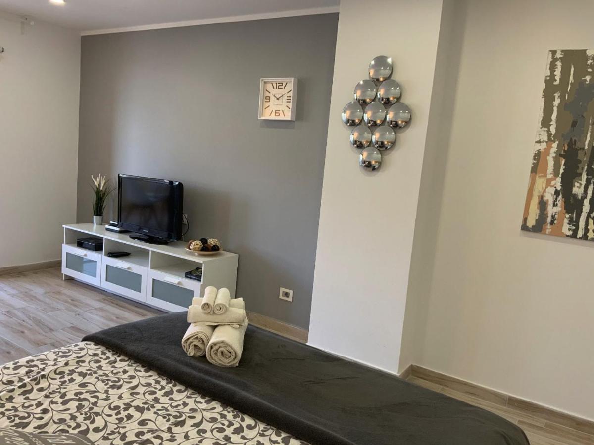 Boutique Apartment 洛斯克里斯蒂亚诺斯 外观 照片