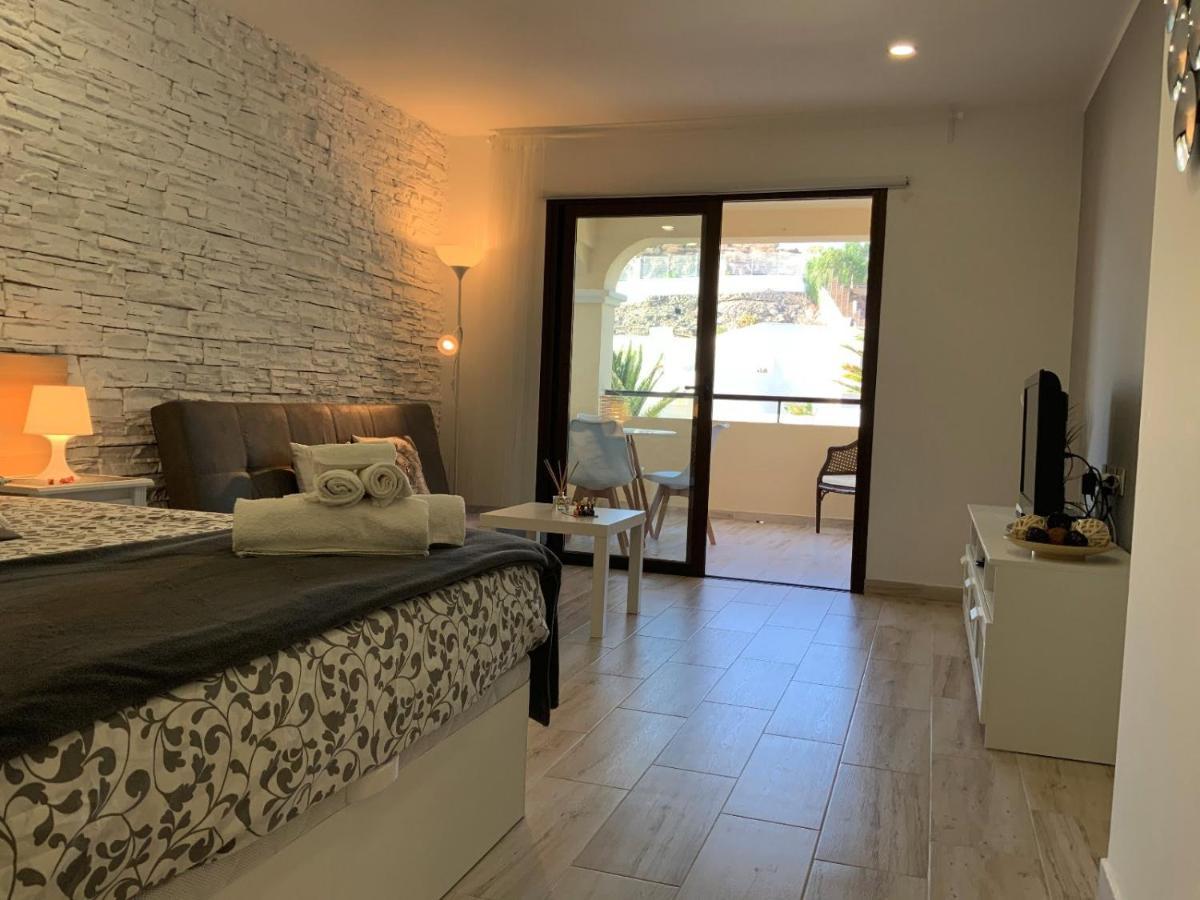 Boutique Apartment 洛斯克里斯蒂亚诺斯 外观 照片